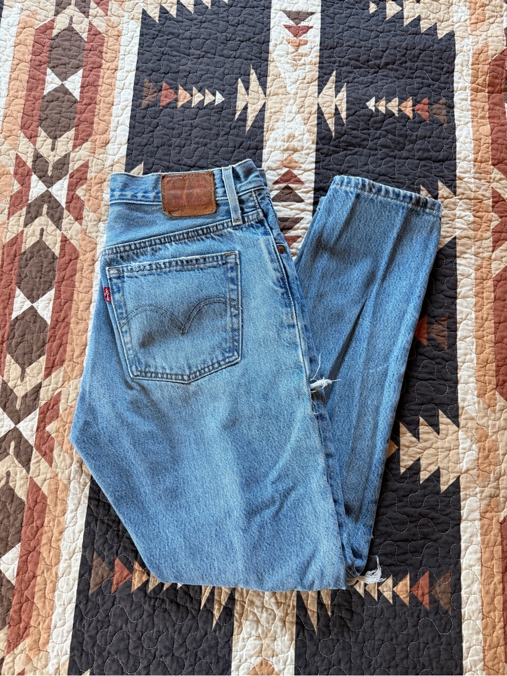Levi’s Women’s Classic 501 Destroyed Straight Jeans, Size 27, Length 28